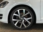 volkswagen-golf-2016-diesel-1598cc