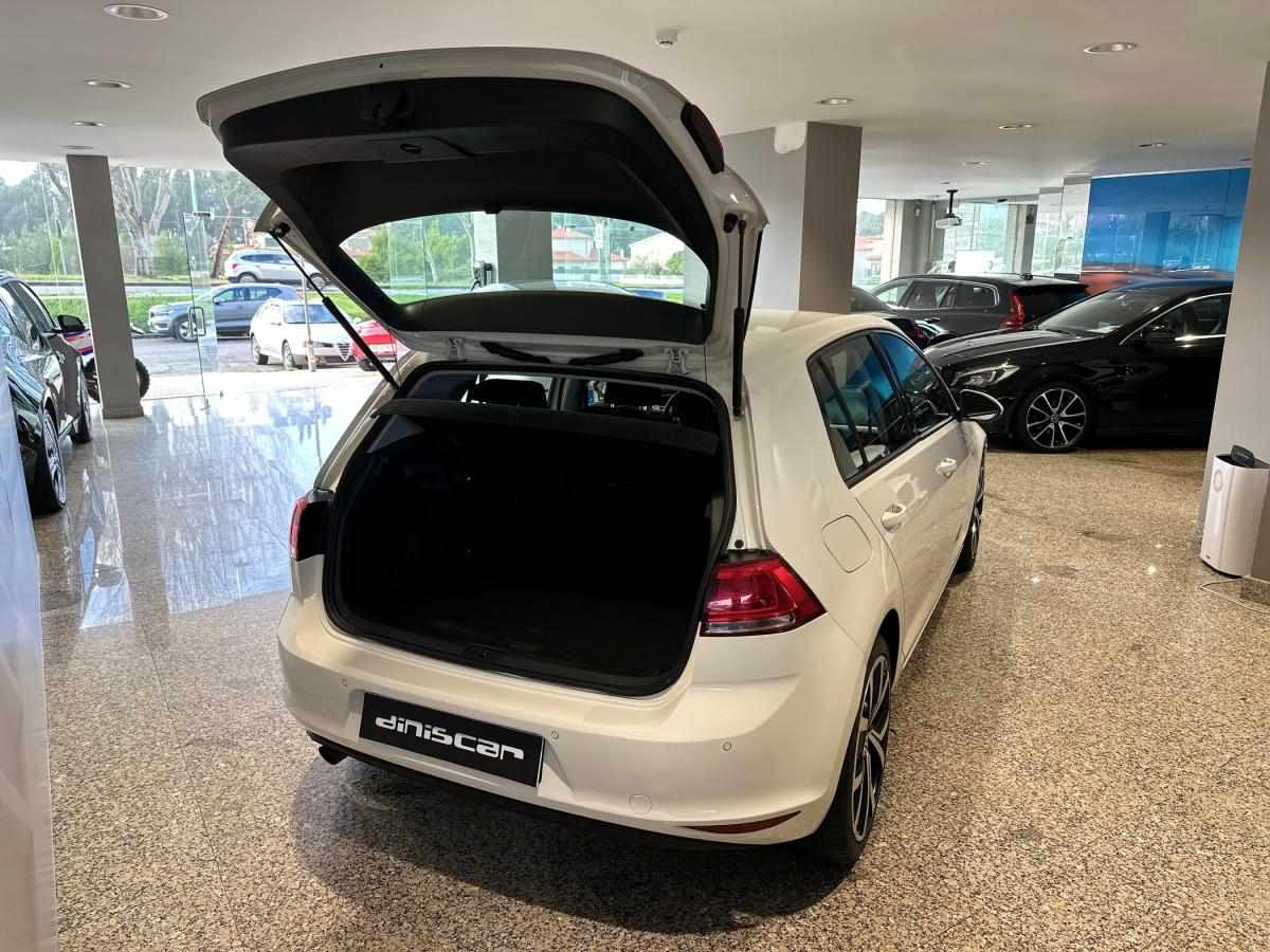 volkswagen-golf-2016-diesel-1598cc