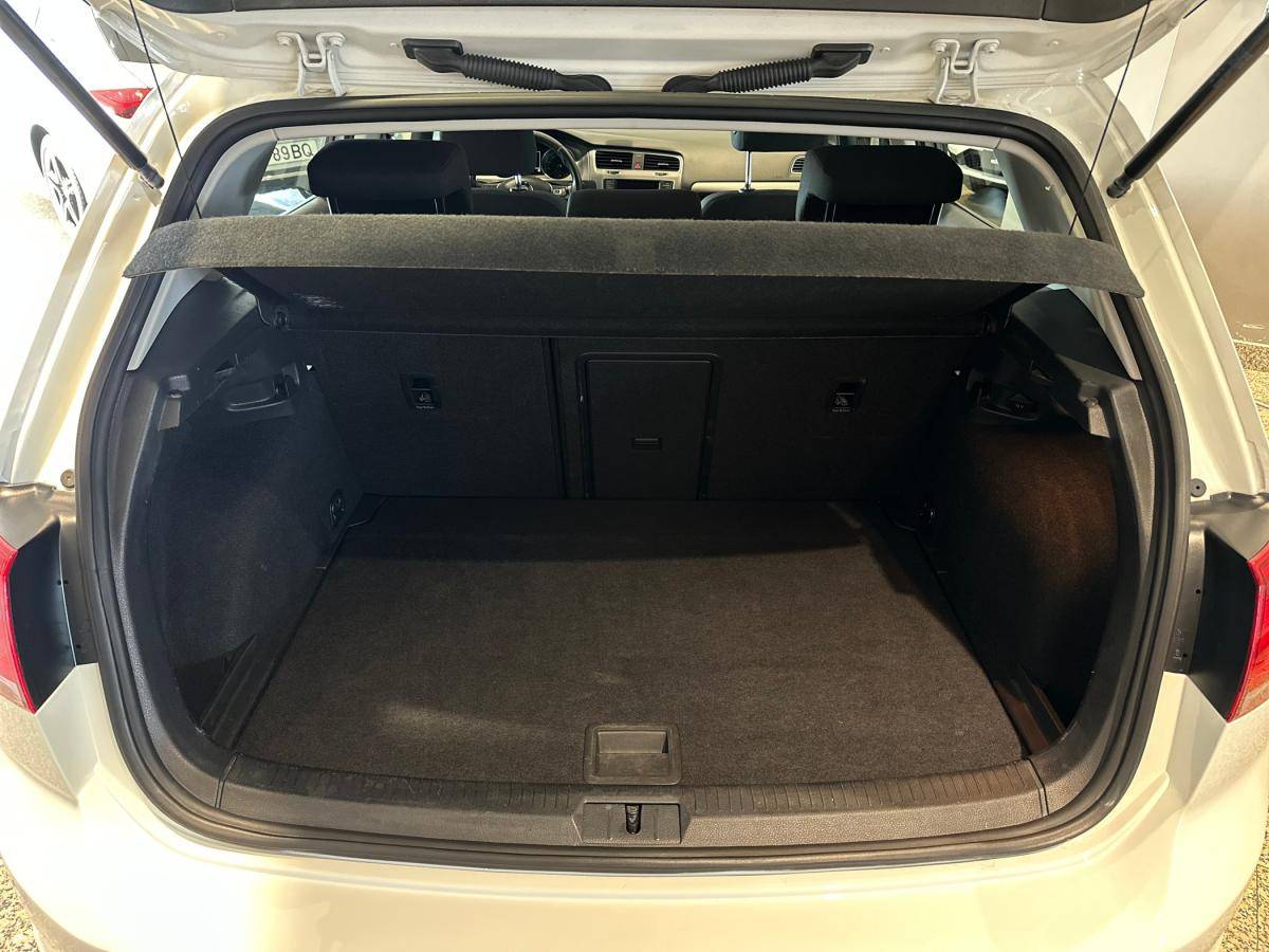 volkswagen-golf-2016-diesel-1598cc
