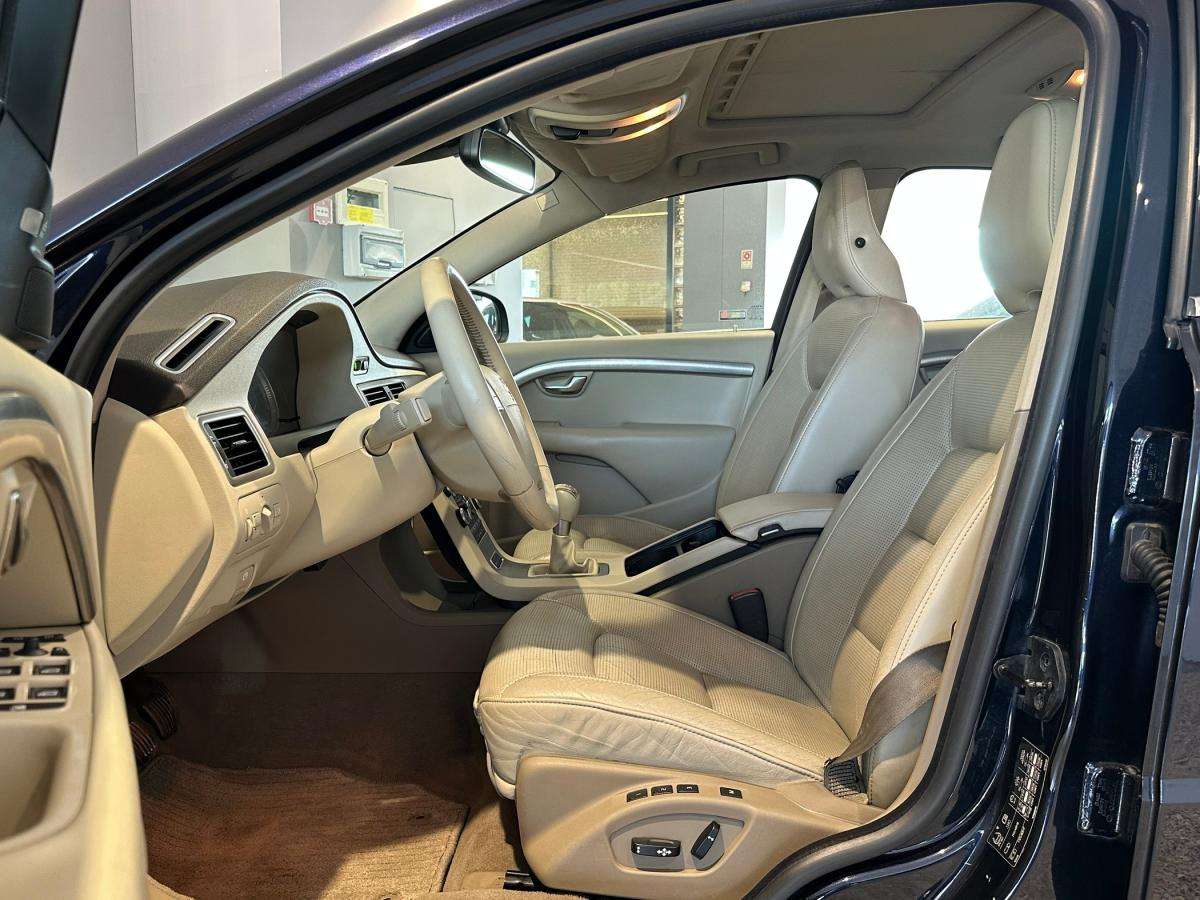 volvo-s80-2009-diesel-2400cc