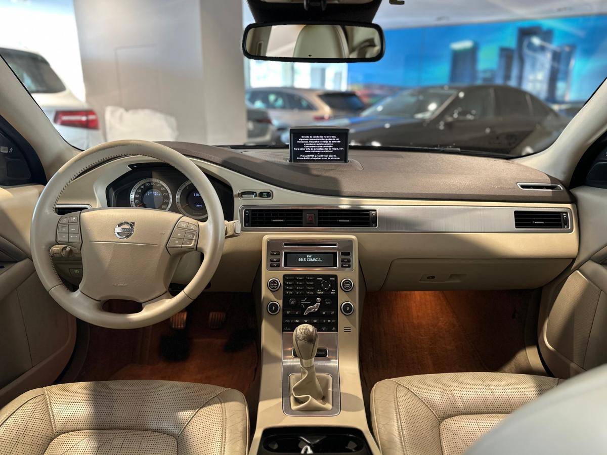 volvo-s80-2009-diesel-2400cc