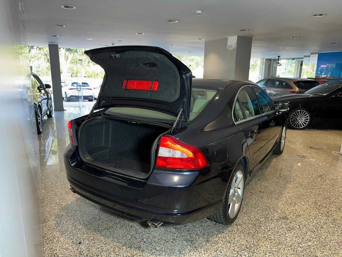 volvo-s80-2009-diesel-2400cc
