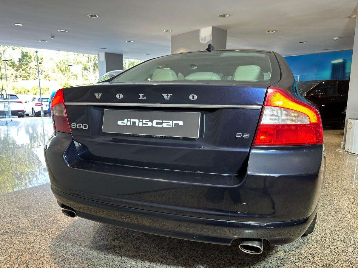 volvo-s80-2009-diesel-2400cc