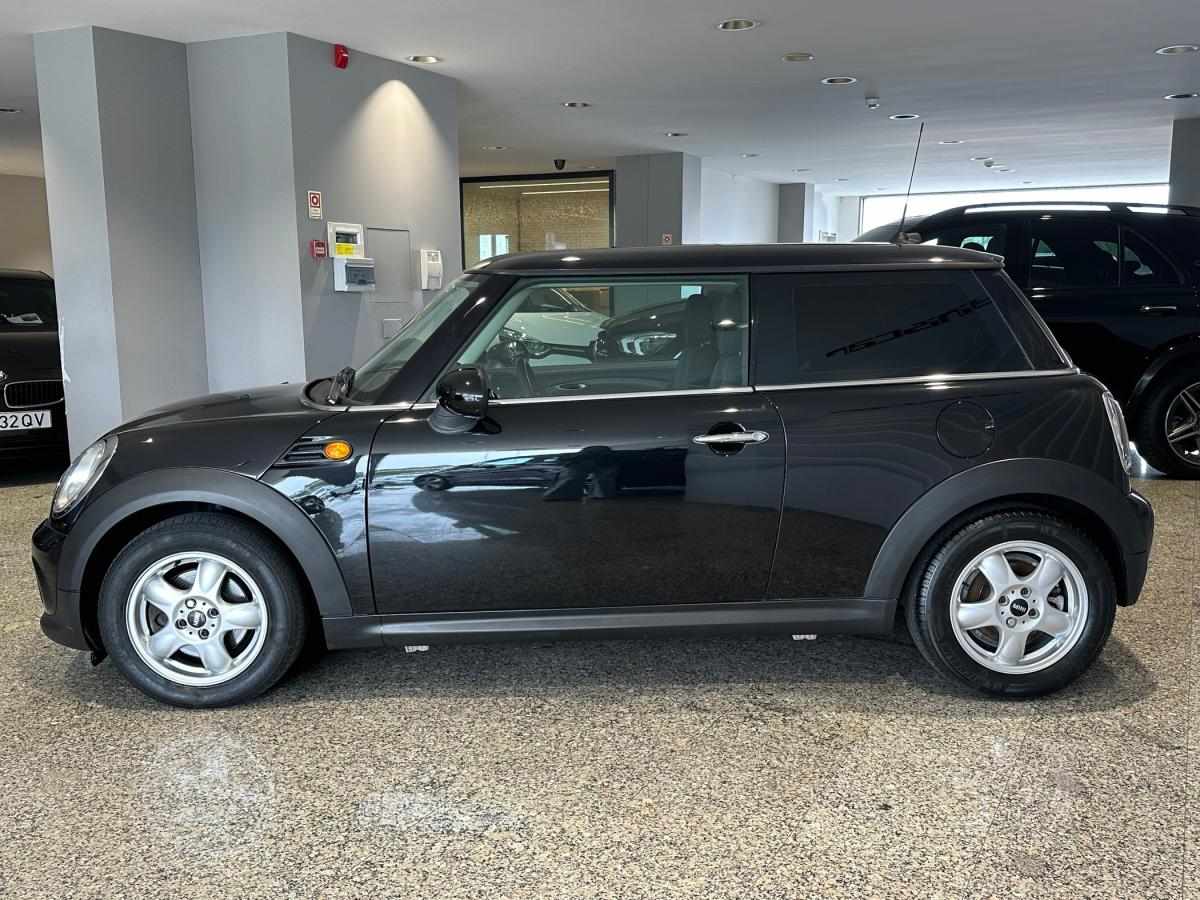 mini-cooper-2012-diesel-1598cc
