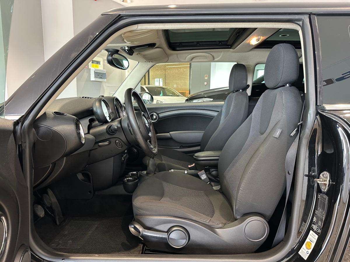 mini-cooper-2012-diesel-1598cc