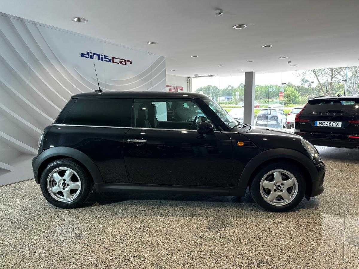 mini-cooper-2012-diesel-1598cc
