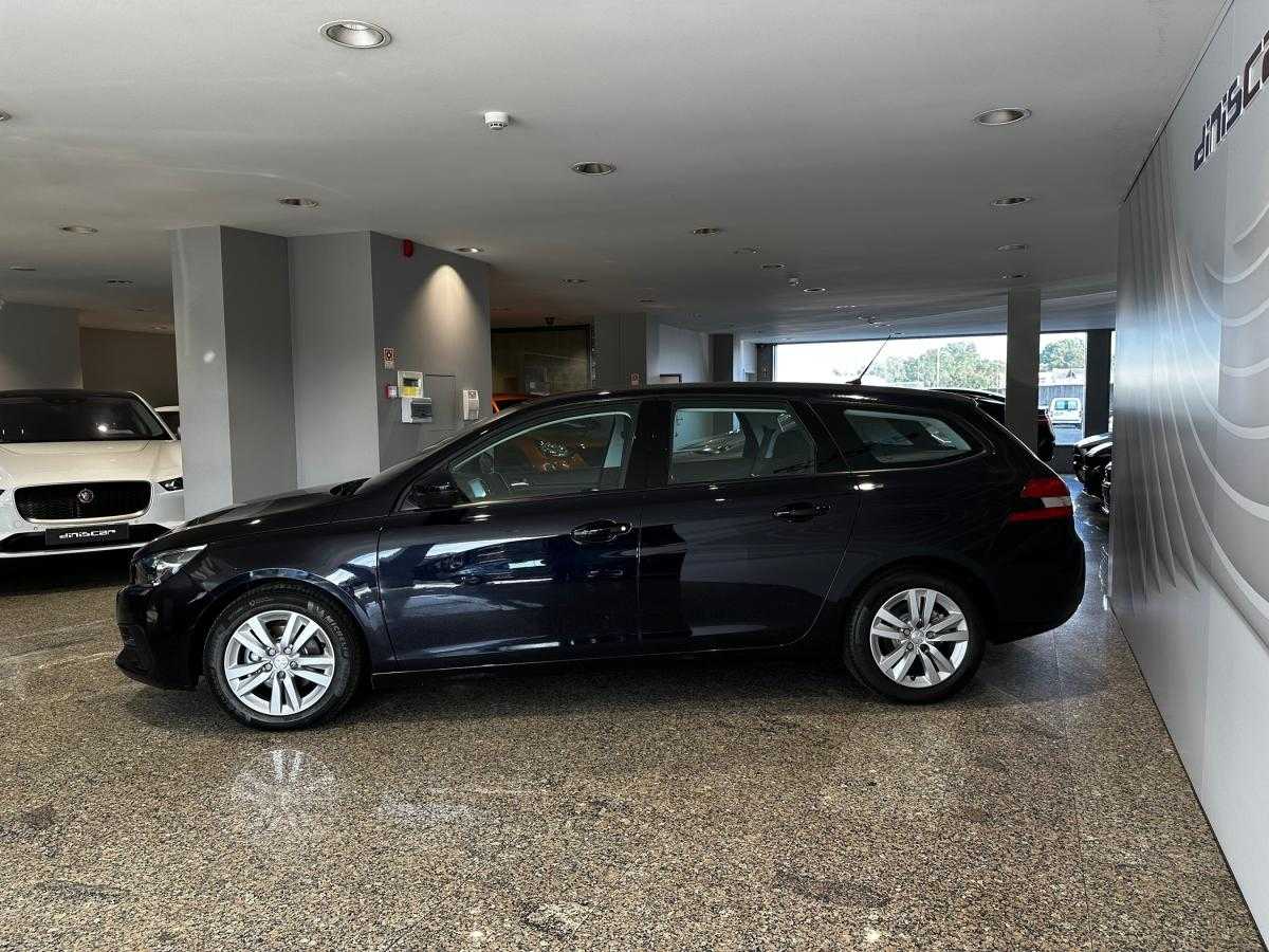 peugeot-308-2018-diesel-1499cc