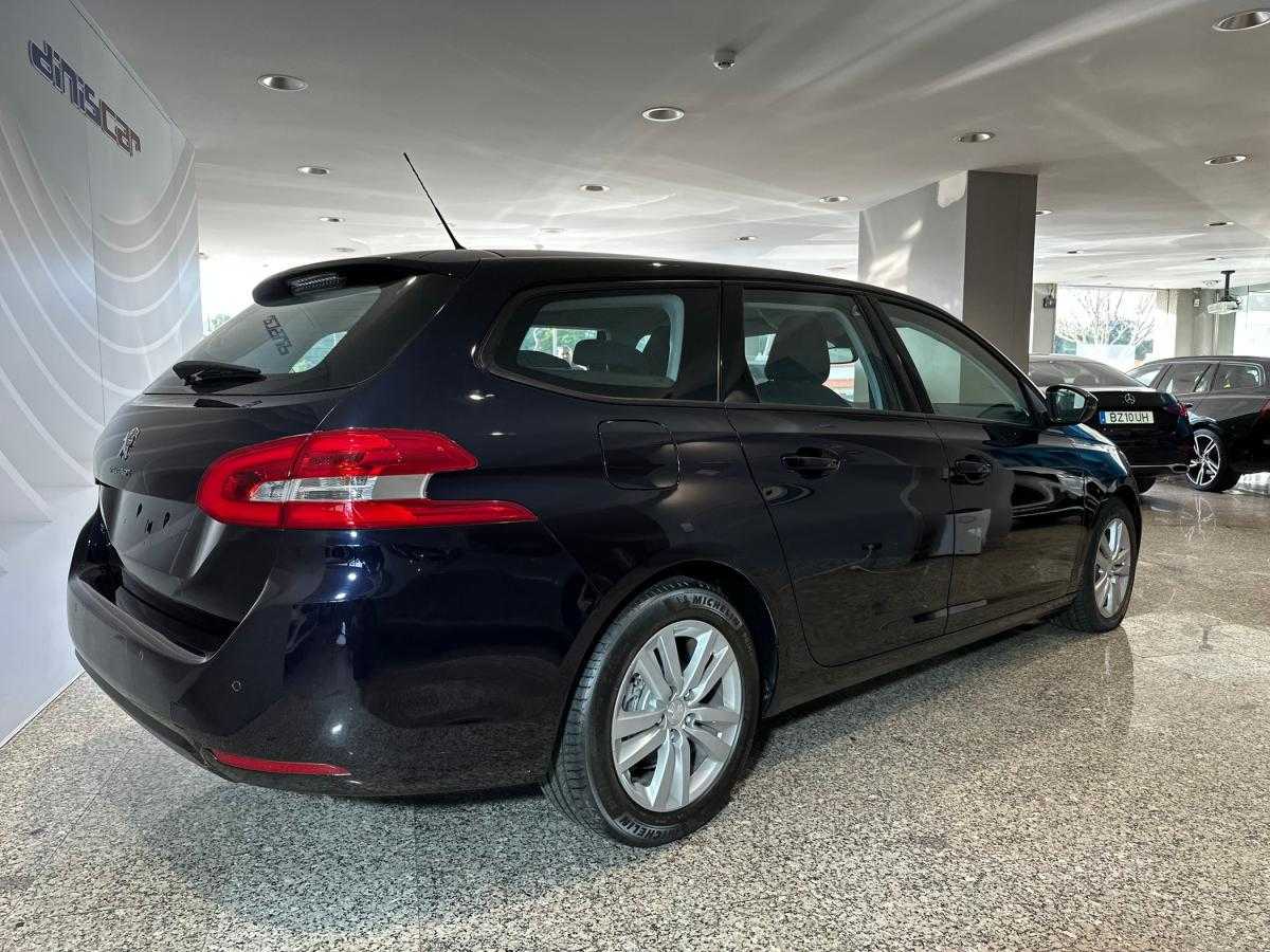 peugeot-308-2018-diesel-1499cc