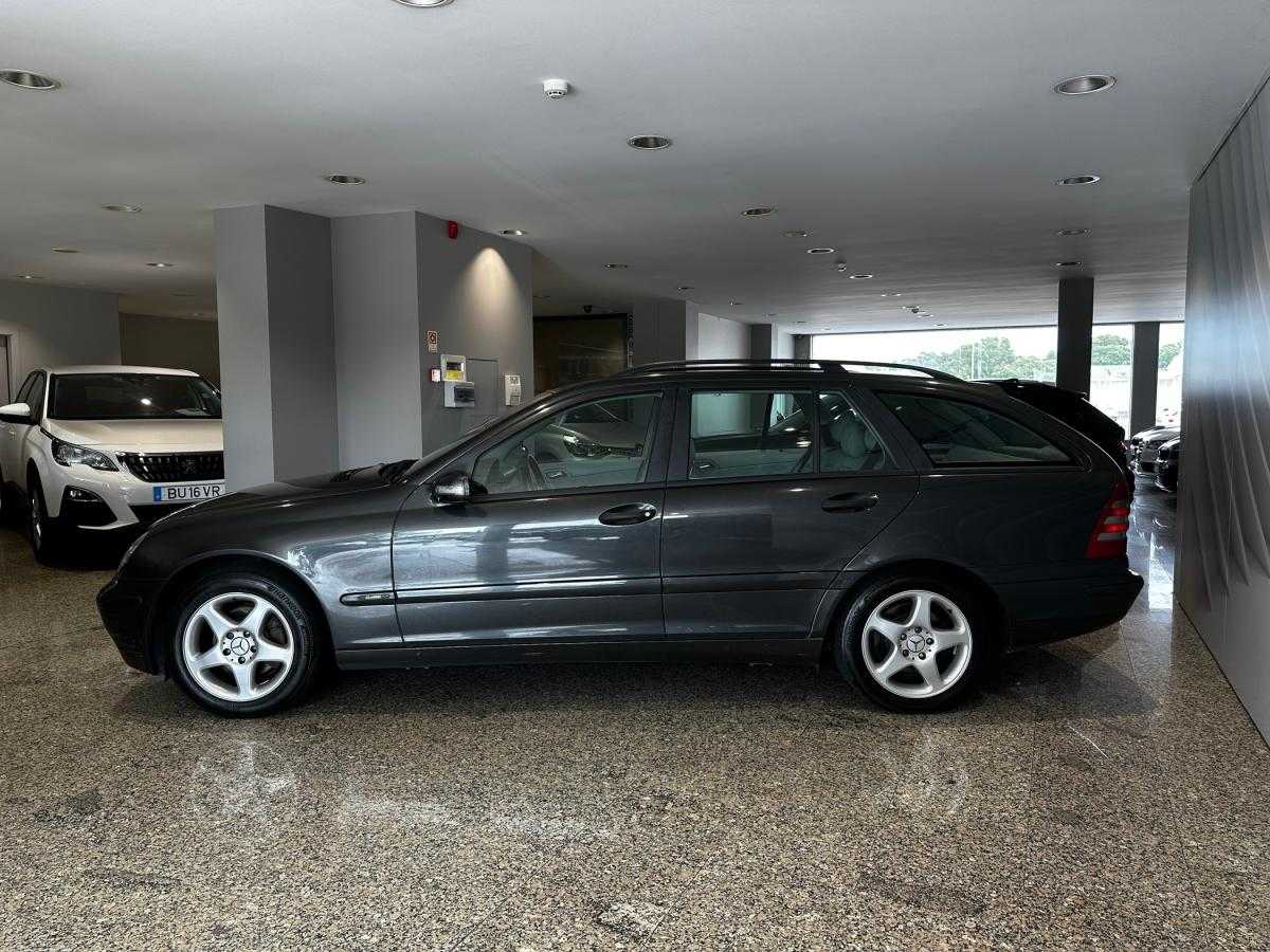 mercedes-benz-classe-c-2002-diesel-2148cc