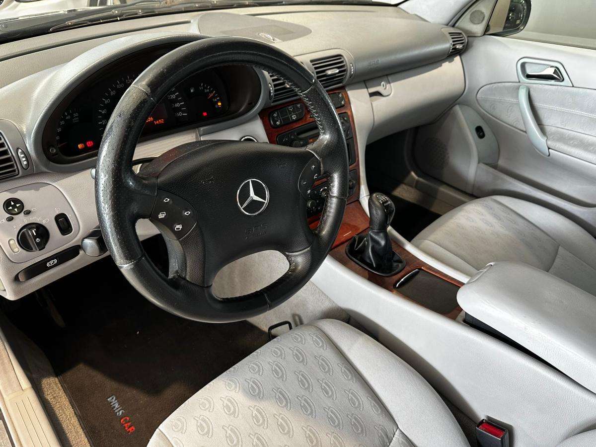 mercedes-benz-classe-c-2002-diesel-2148cc