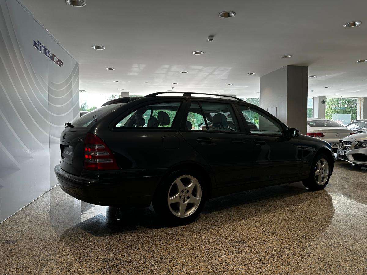 mercedes-benz-classe-c-2002-diesel-2148cc
