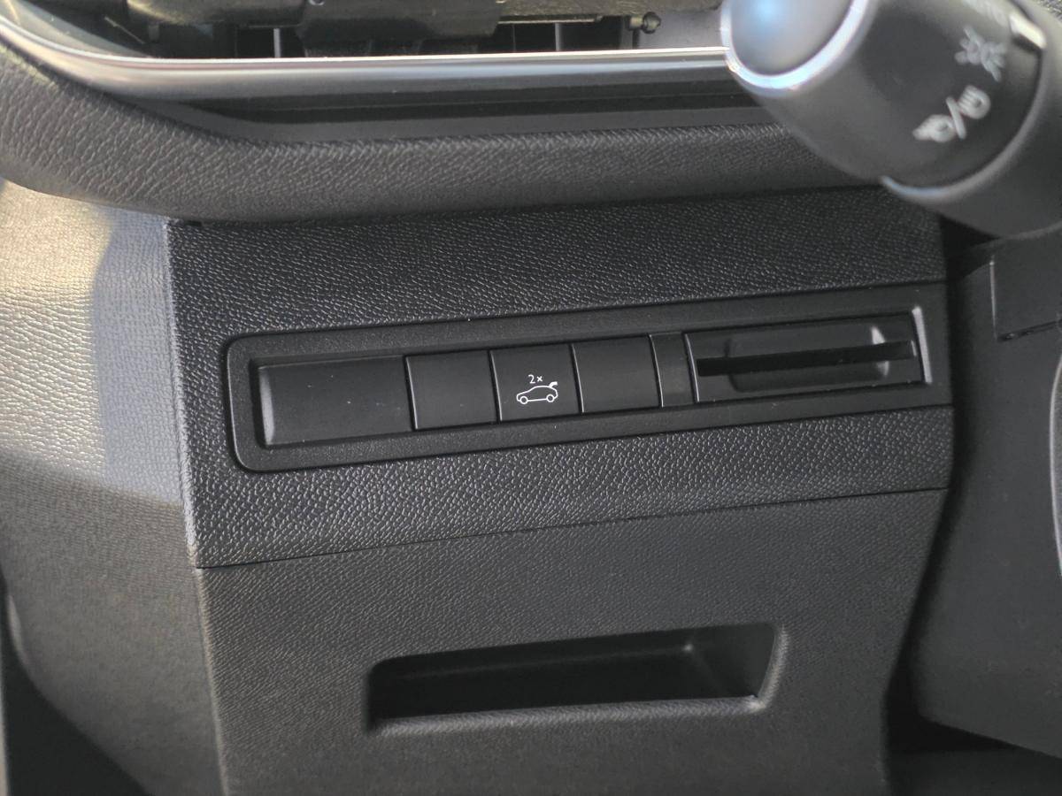peugeot-3008-2016-diesel-1997cc