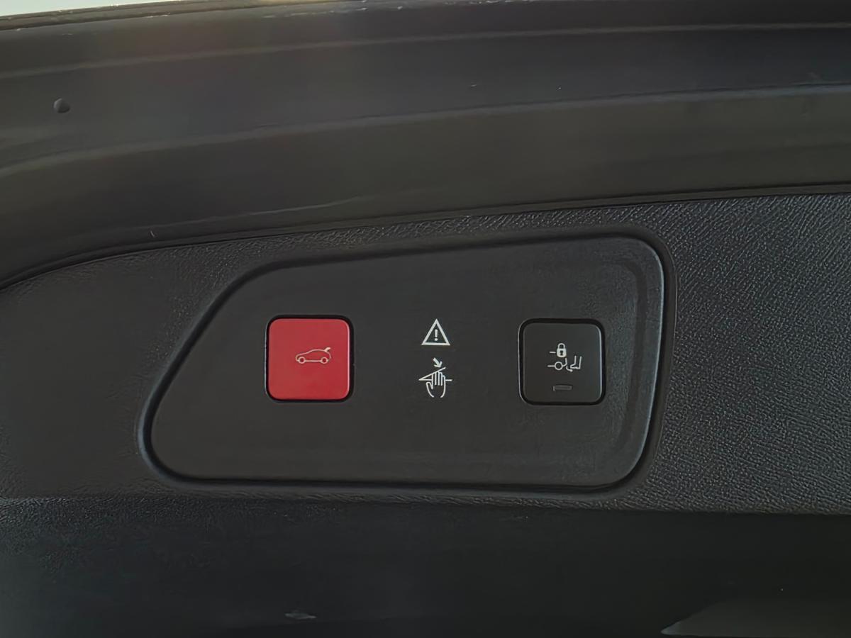 peugeot-3008-2016-diesel-1997cc