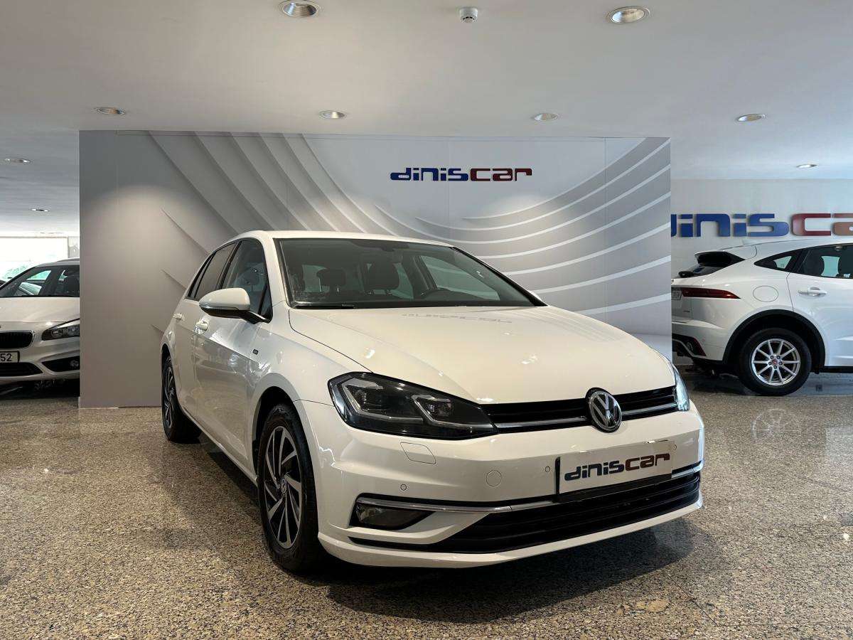 volkswagen-golf-2018-diesel-1598cc