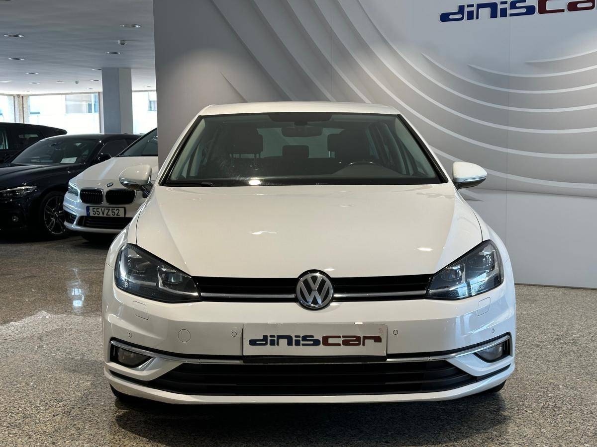 volkswagen-golf-2018-diesel-1598cc