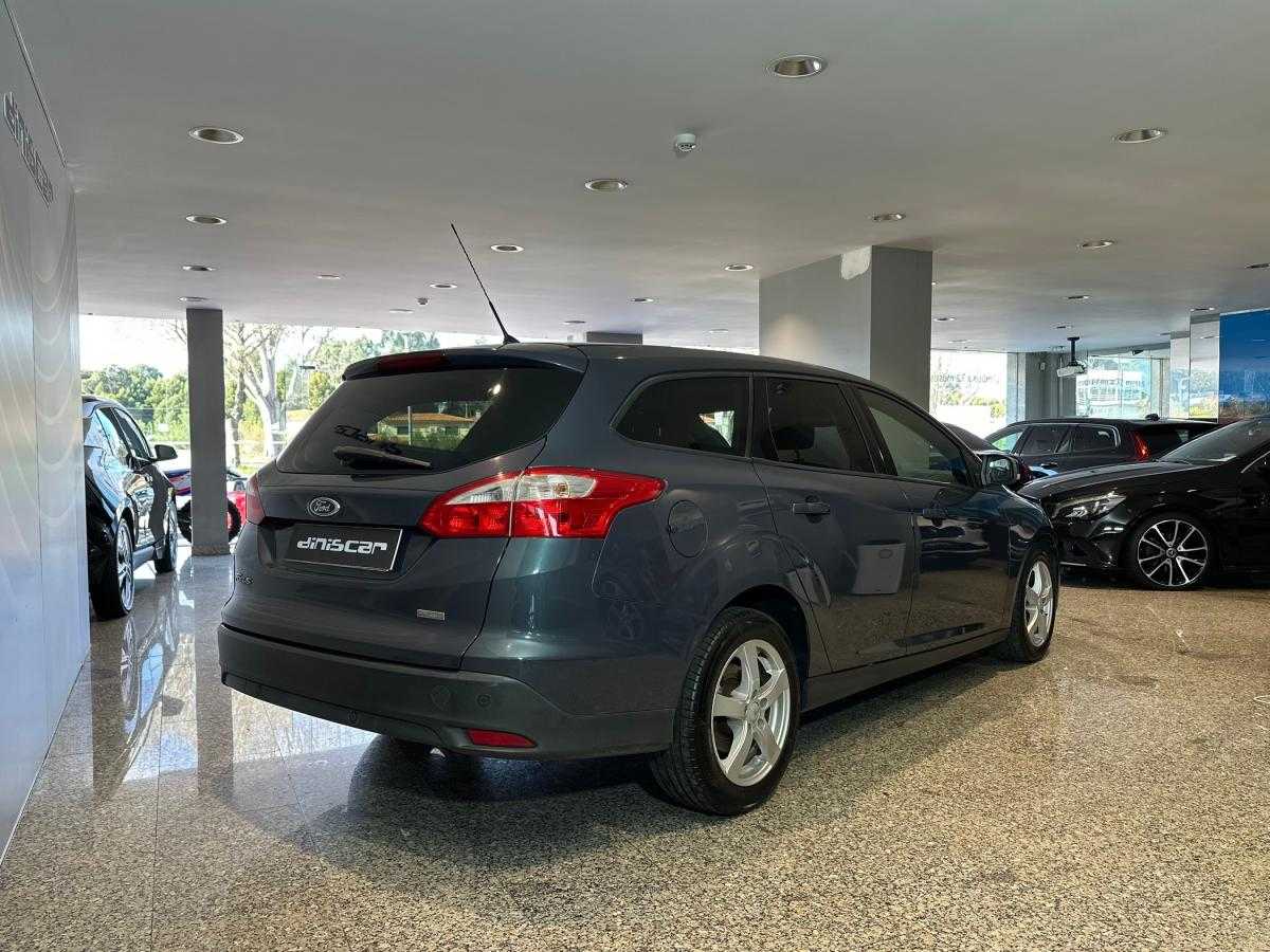 ford-focus-2013-diesel-1560cc