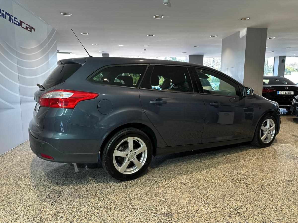 ford-focus-2013-diesel-1560cc