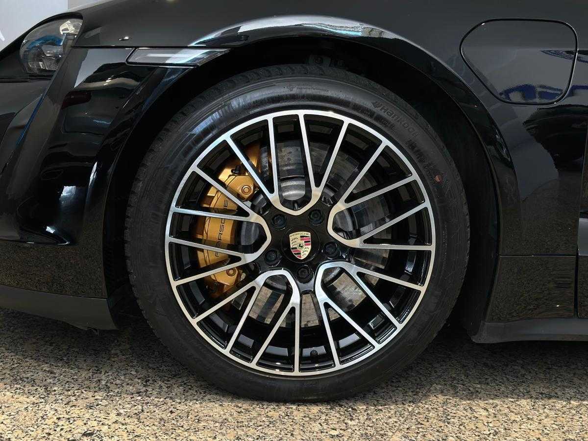 porsche-taycan-2021-eletrico-0cc
