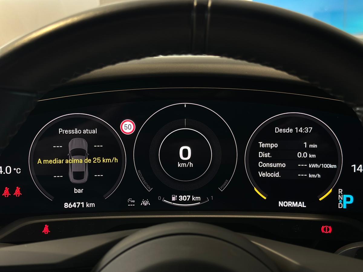porsche-taycan-2021-eletrico-0cc