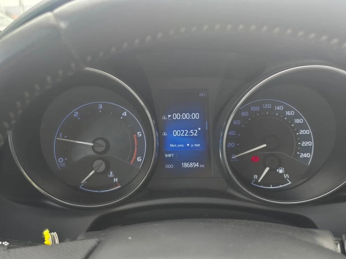 toyota-auris-2016-diesel-1598cc