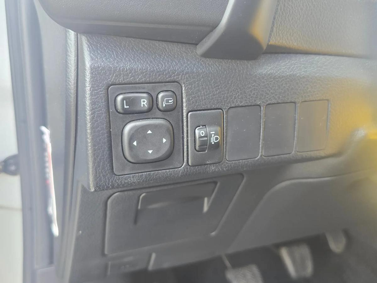 toyota-auris-2016-diesel-1598cc