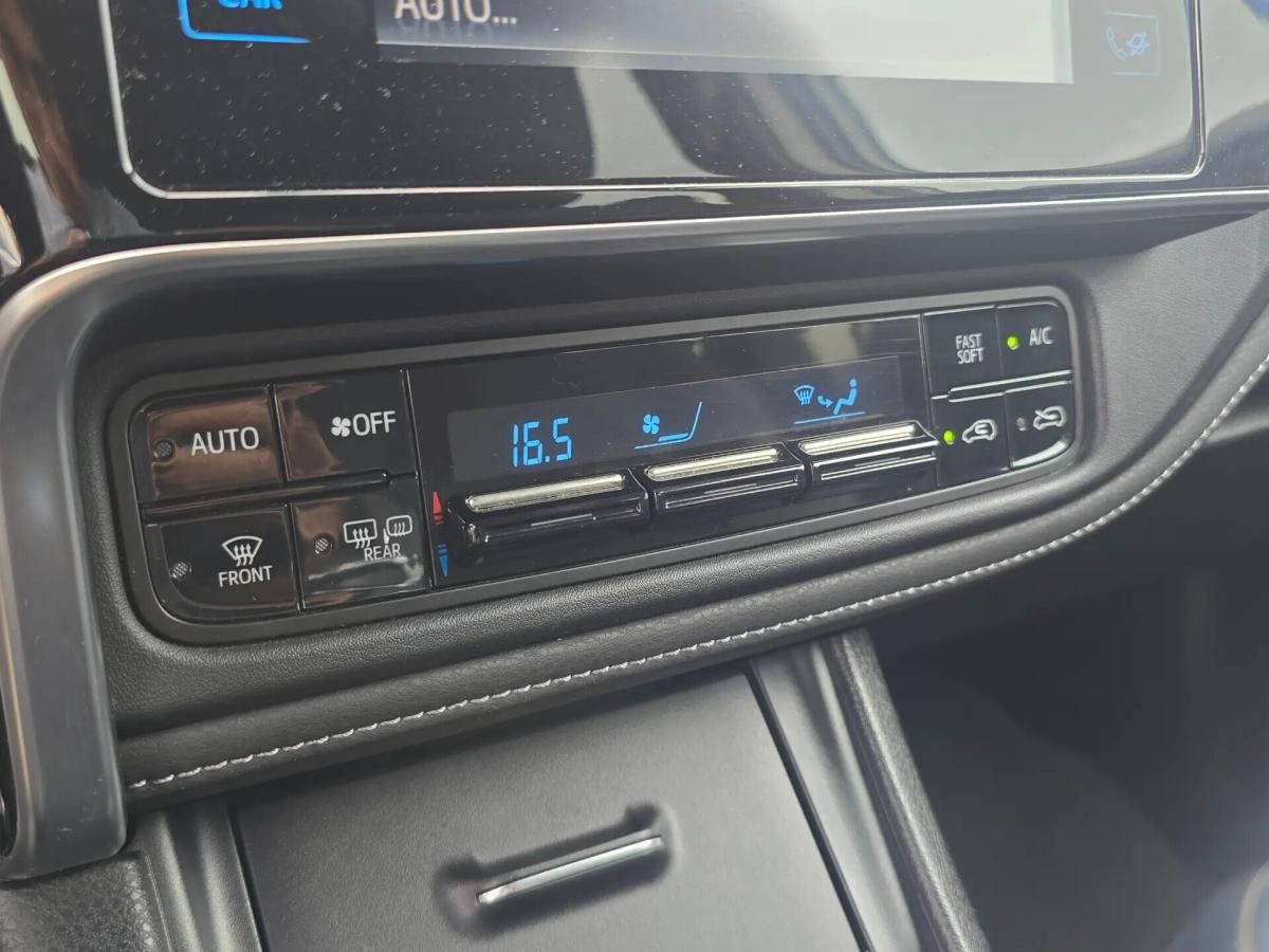 toyota-auris-2016-diesel-1598cc