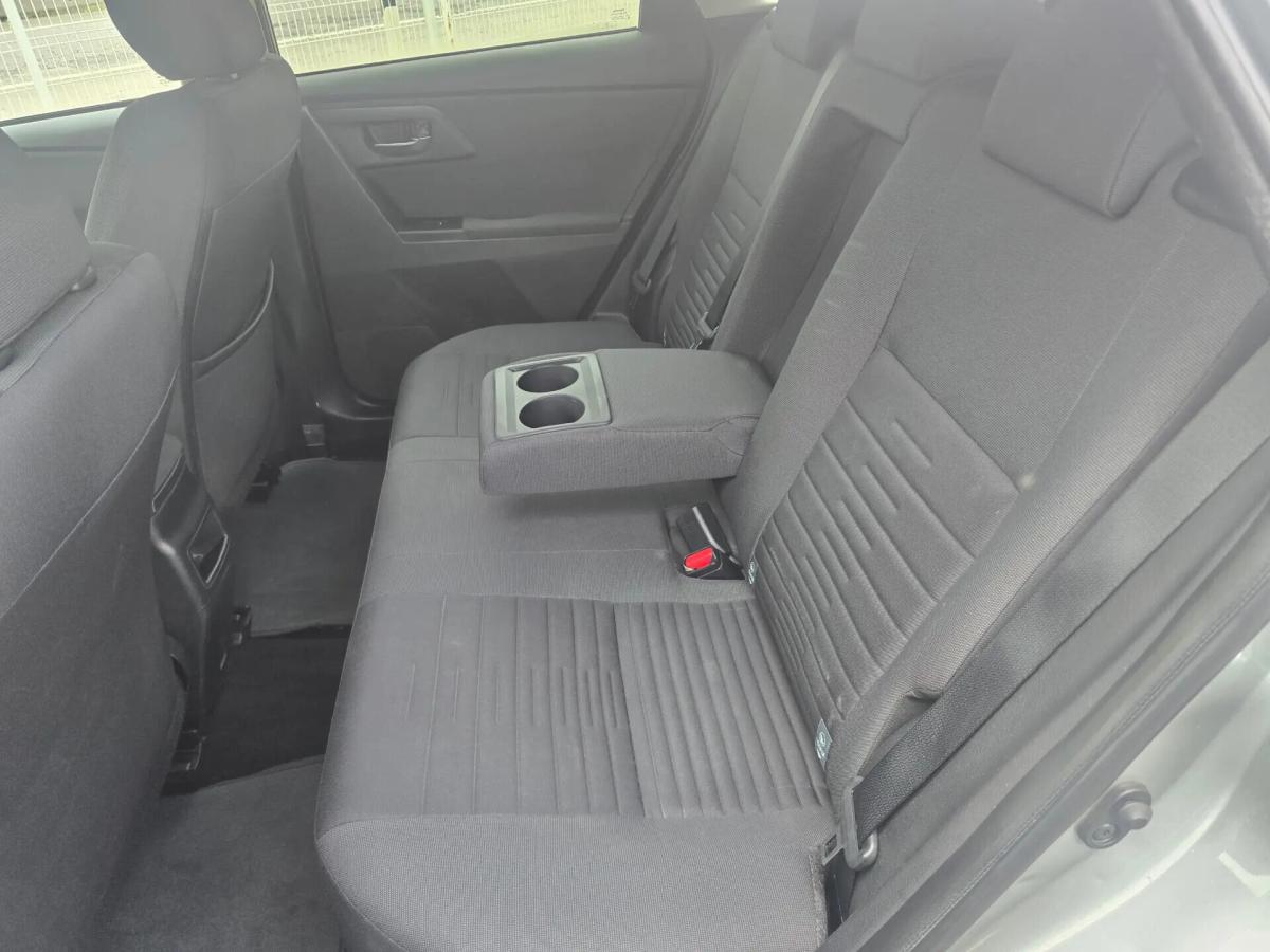 toyota-auris-2016-diesel-1598cc