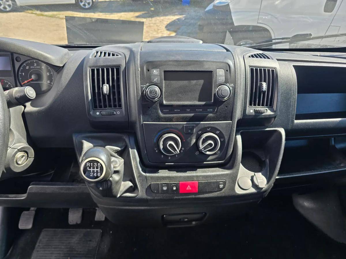 peugeot-boxer-2021-diesel-2184cc