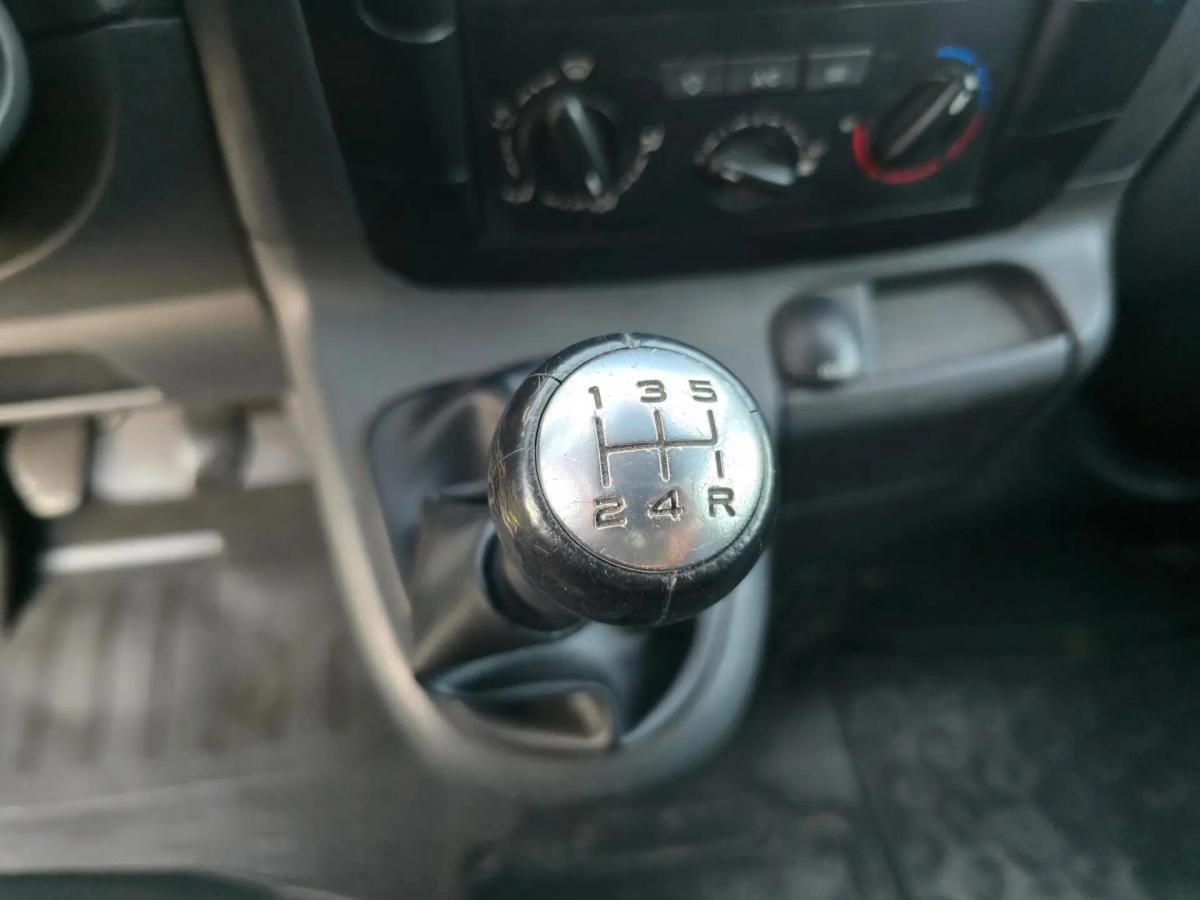peugeot-expert-2015-diesel-1560cc