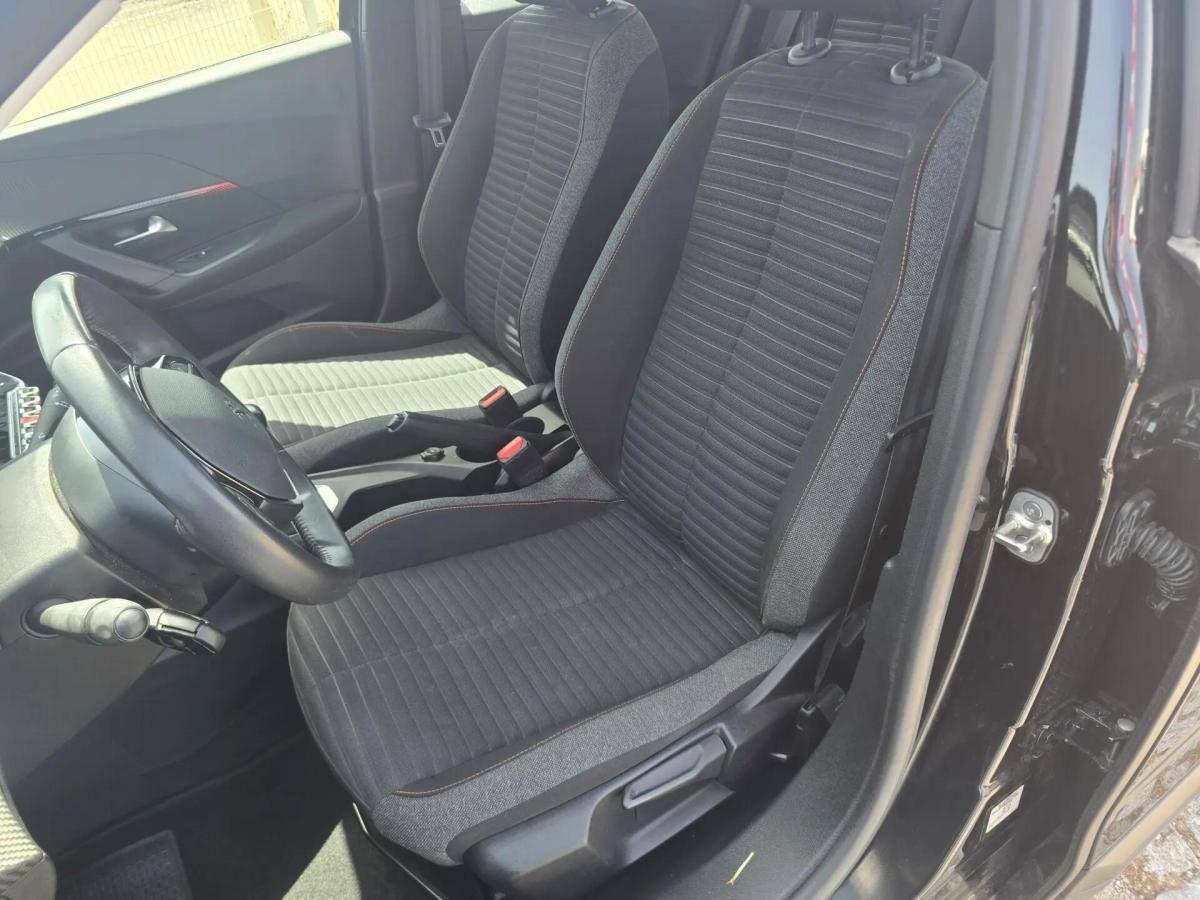 peugeot-2008-2021-gasolina-1199cc