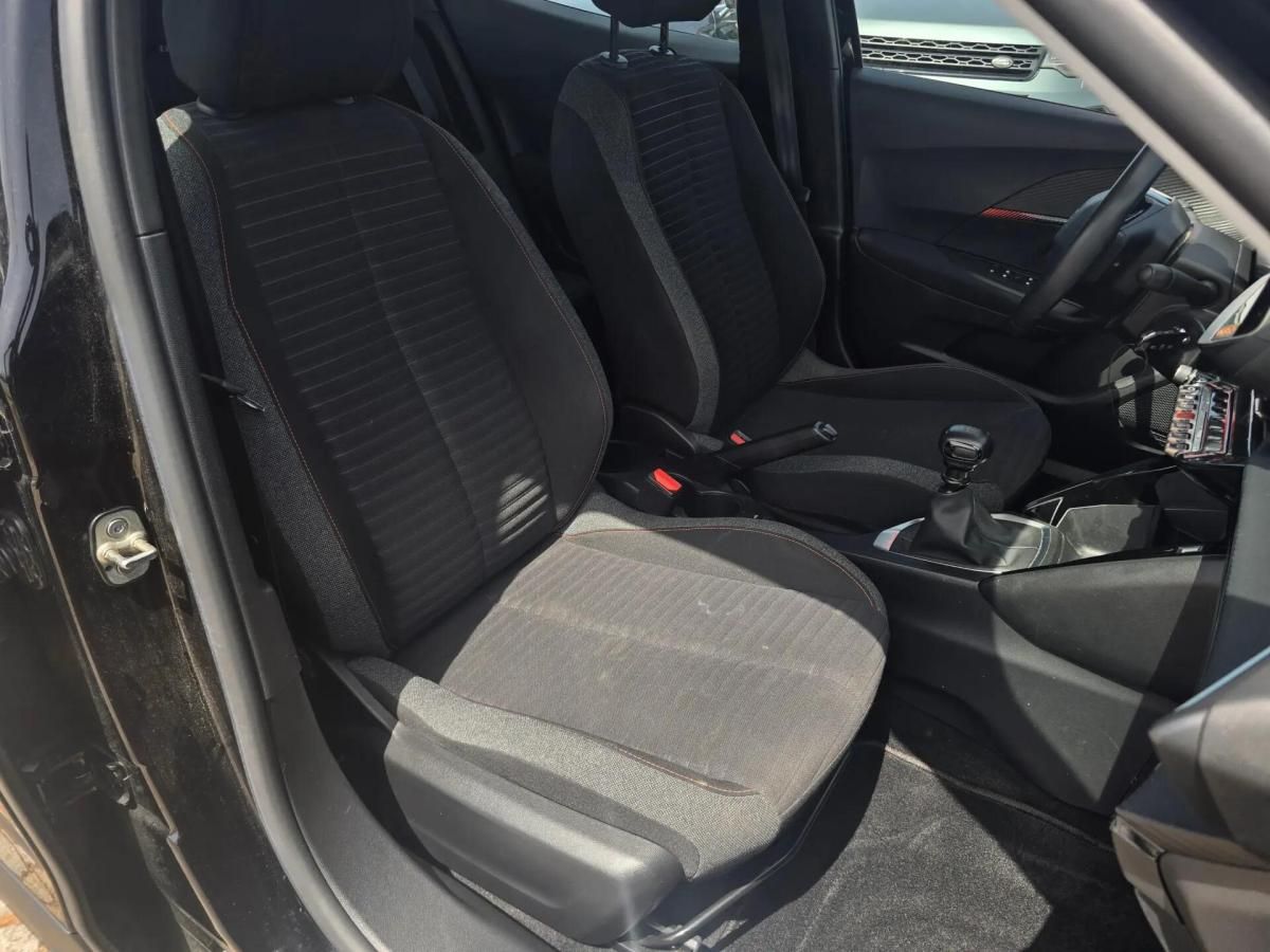 peugeot-2008-2021-gasolina-1199cc