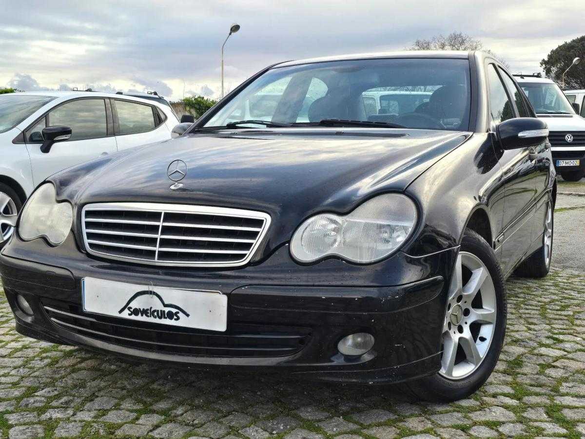 mercedes-benz-classe-c-c-220-cdi-2004-diesel-2148cc