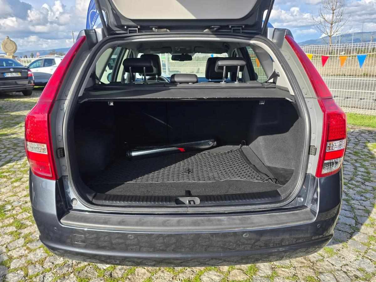 kia-ceed-sw-2010-diesel-1582cc