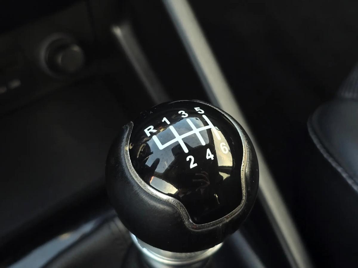 kia-ceed-sw-2010-diesel-1582cc