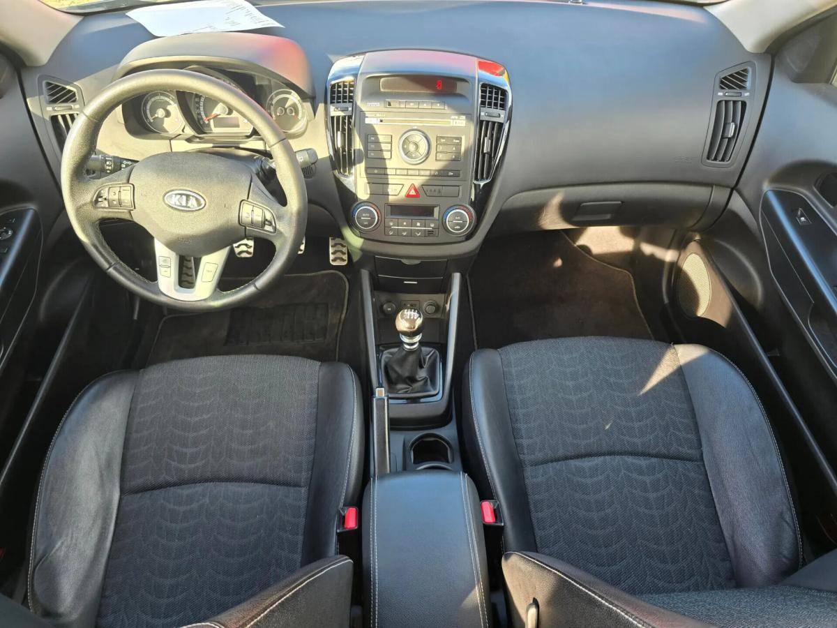 kia-ceed-sw-2010-diesel-1582cc