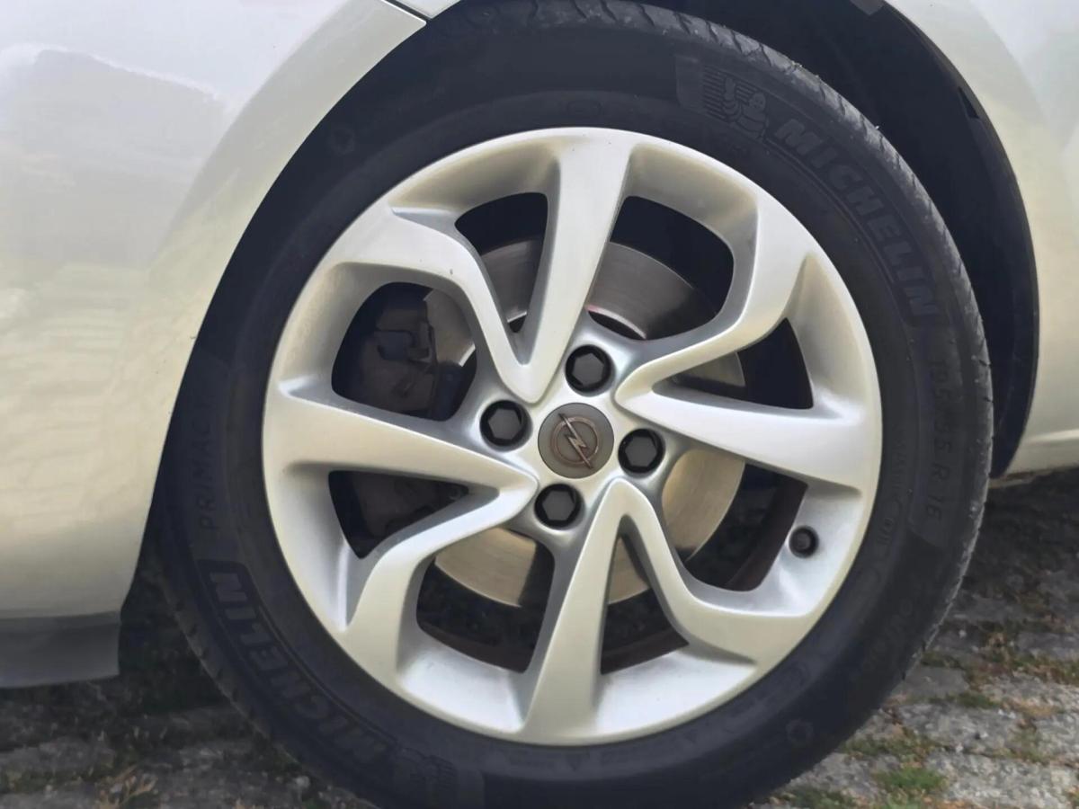 opel-corsa-2015-gasolina-999cc