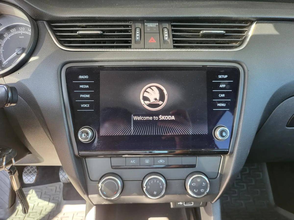 skoda-octavia-2019-diesel-1968cc
