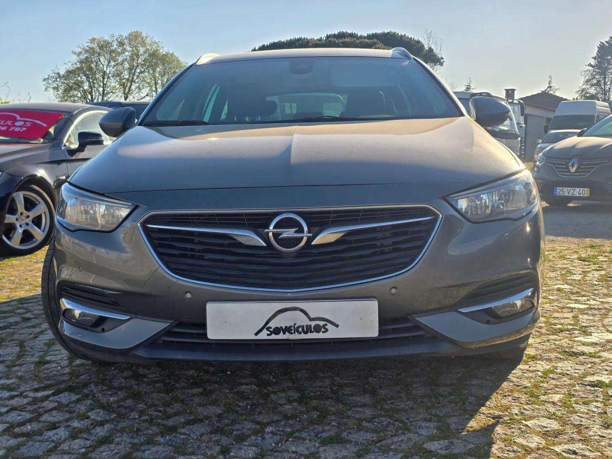 opel-insignia-sports-tourer-2019-diesel-1598cc
