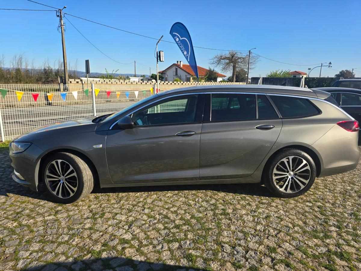 opel-insignia-sports-tourer-2019-diesel-1598cc