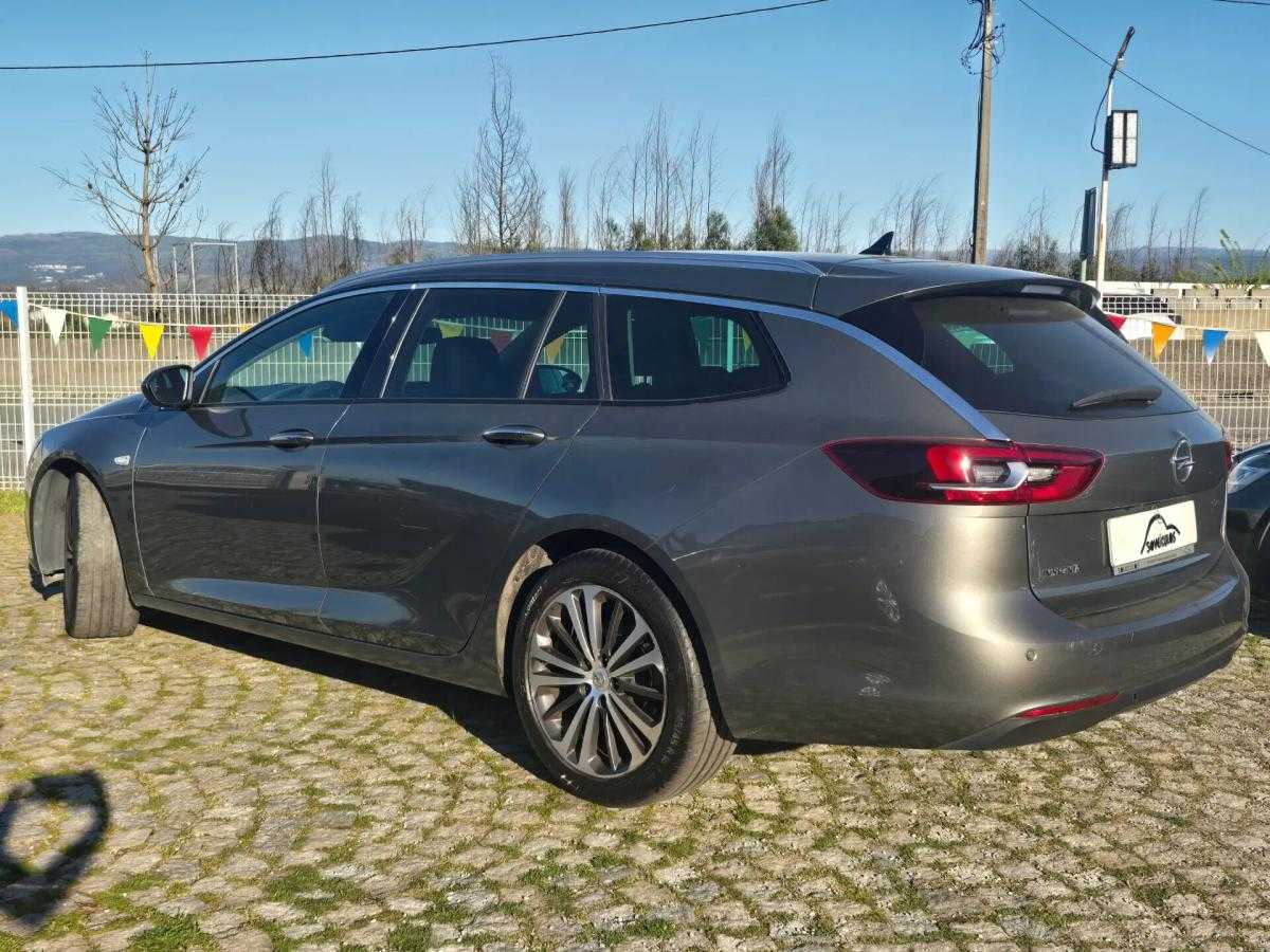 opel-insignia-sports-tourer-2019-diesel-1598cc