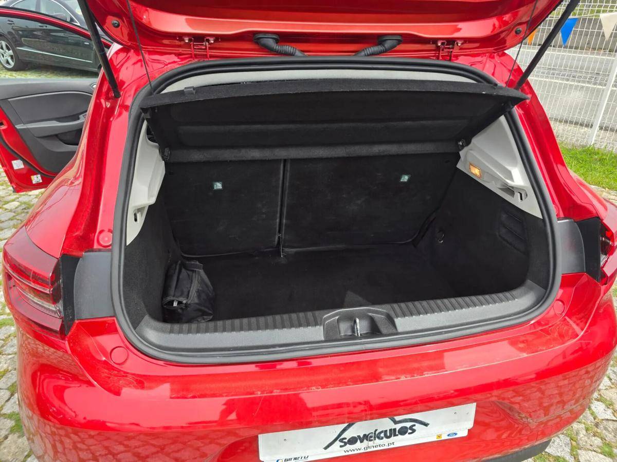 renault-clio-2023-gpl-999cc