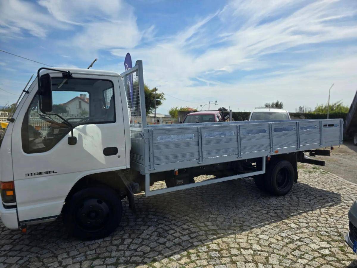 isuzu-nkr-1997-diesel-3059cc
