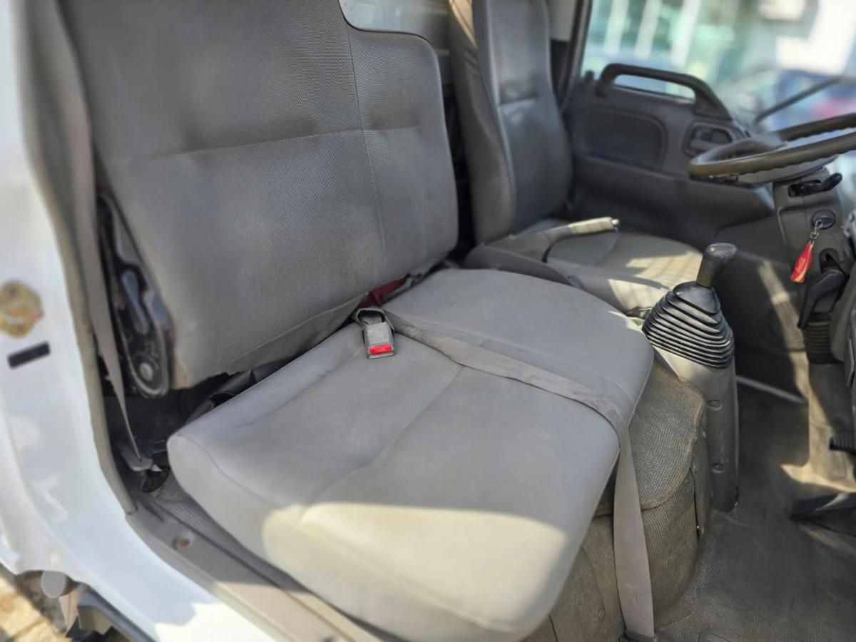isuzu-nkr-1997-diesel-3059cc
