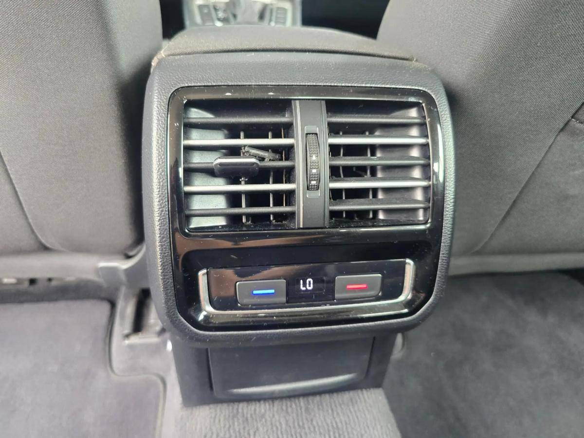 volkswagen-passat-2015-diesel-1968cc