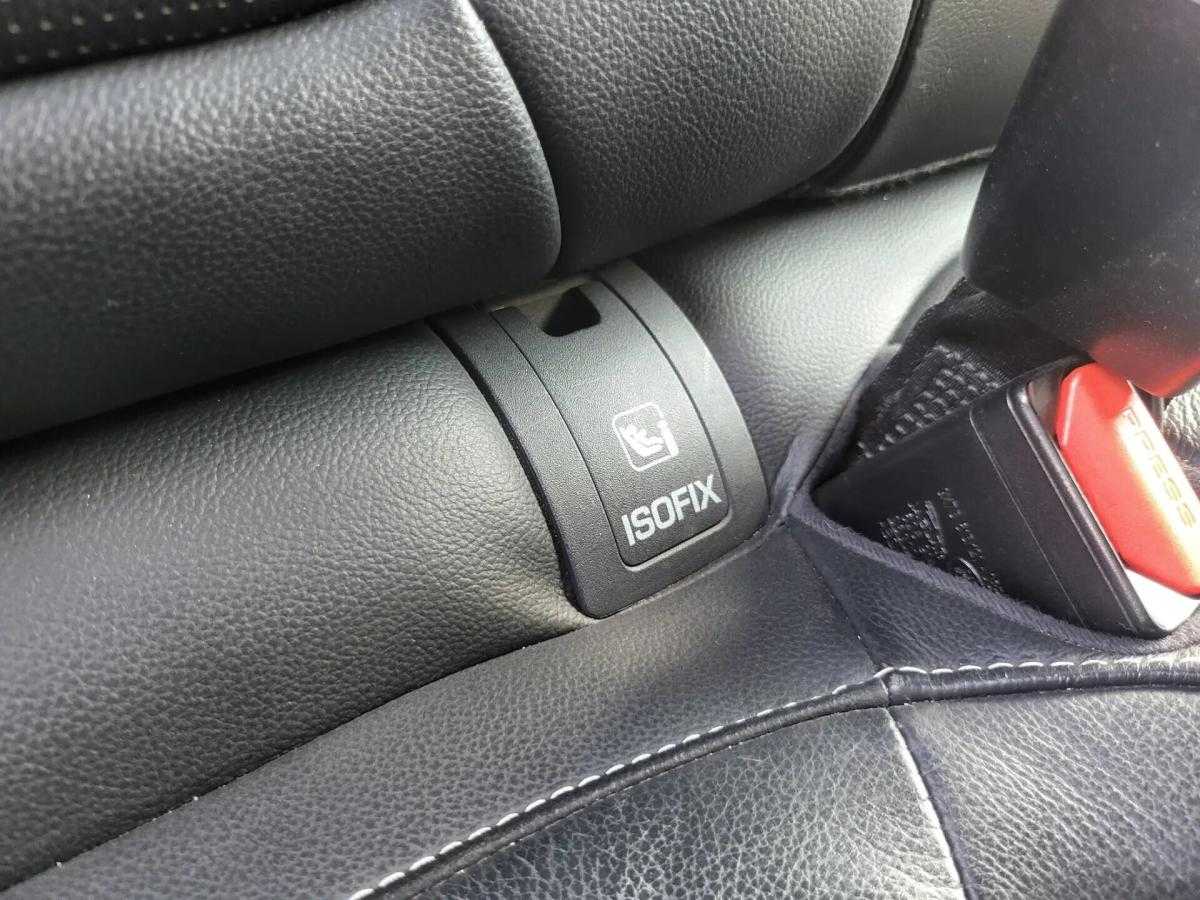 jaguar-xe-2016-diesel-1999cc