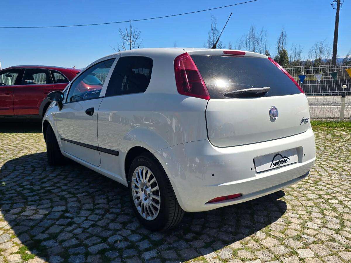 fiat-punto-2010-diesel-1248cc