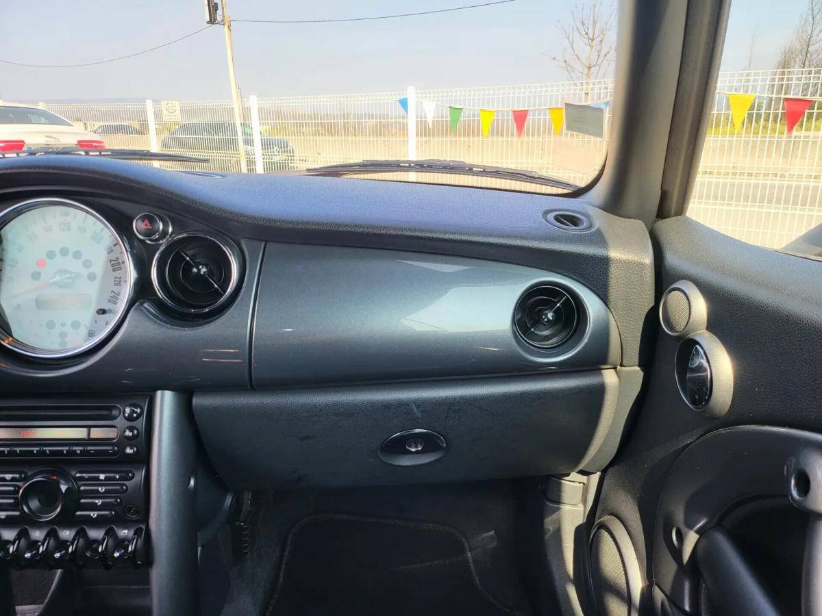 mini-cooper-2005-gasolina-1598cc