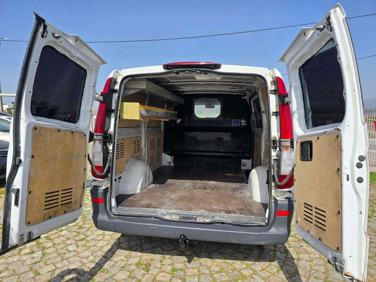 mercedes-benz-vito-113cdi-2010-diesel-2143cc