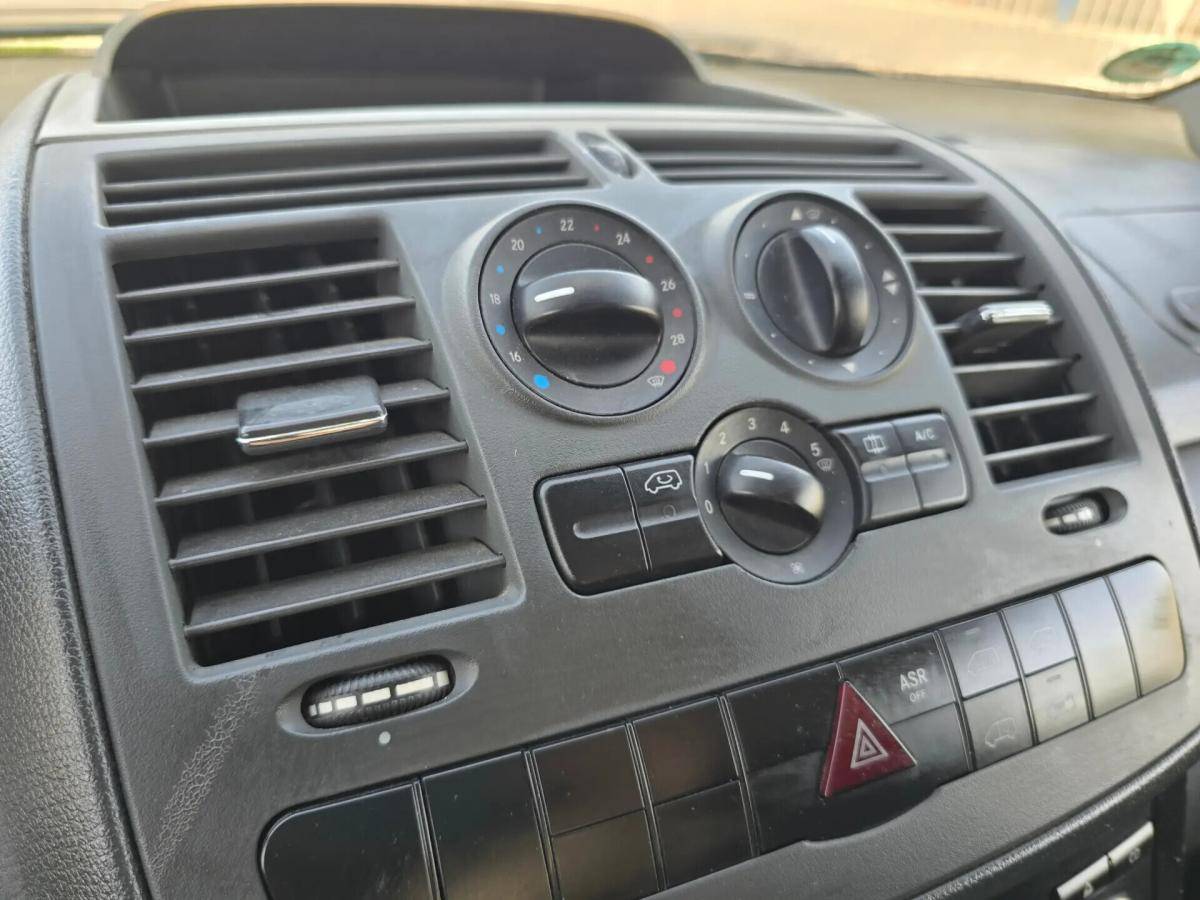 mercedes-benz-vito-113cdi-2010-diesel-2143cc