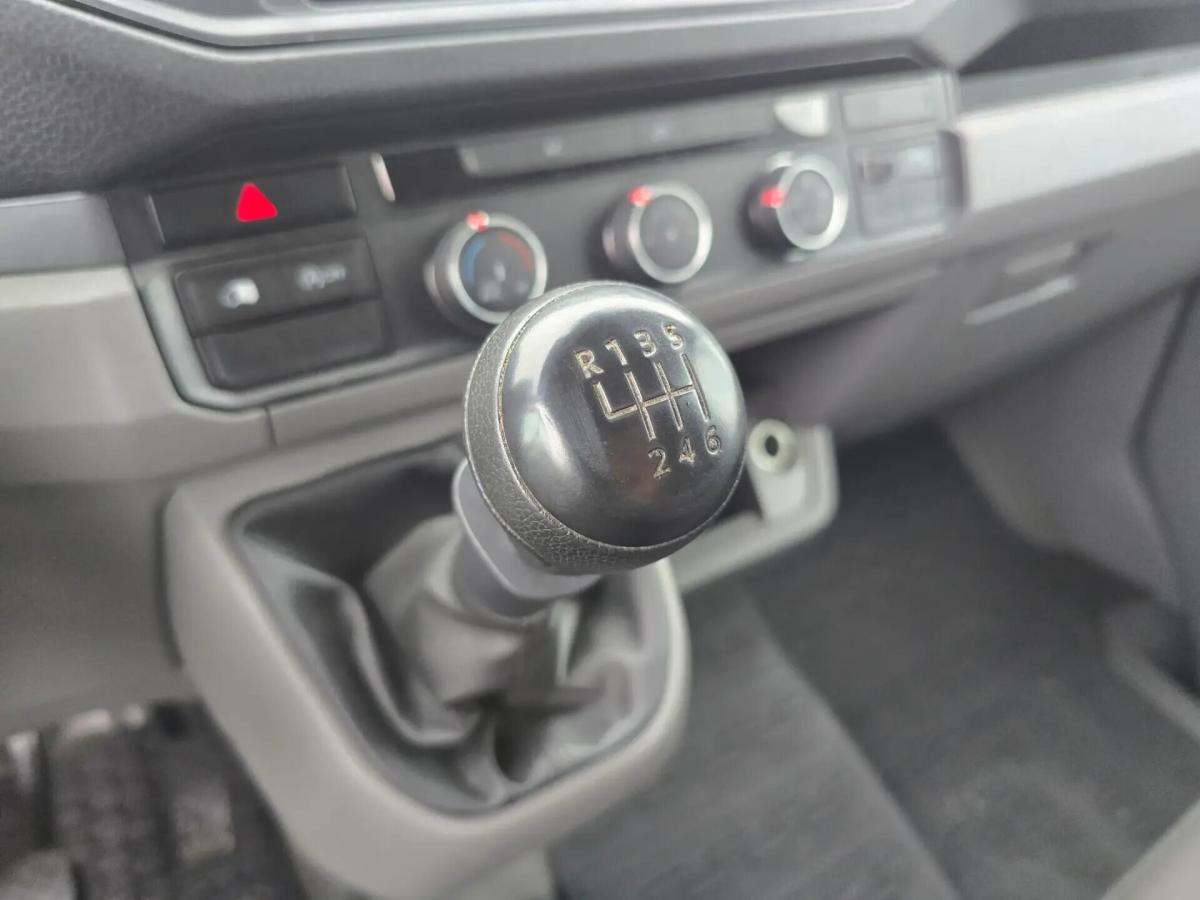 volkswagen-crafter-2021-diesel-1968cc